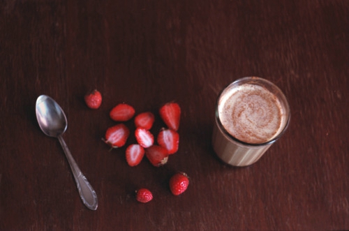 適合深夜心情不好孤獨寂寞時候發(fā)的圖片說說 喜歡你是一場漫長的失戀 ?1