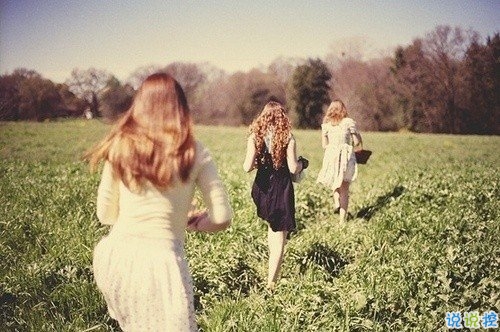 打動人心的一段話愛情說說配圖 14條很經(jīng)典的愛情長說說12