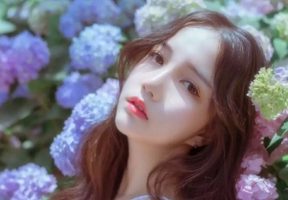 一瞬間戳中你淚點(diǎn)的傷感說說帶圖片10