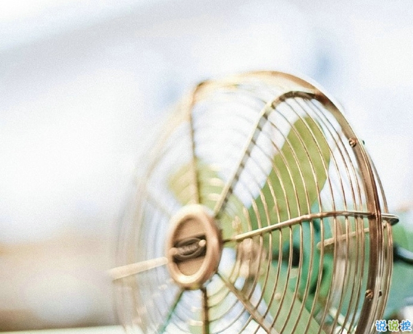 關(guān)于一個(gè)人旅行的精辟哲理說(shuō)說(shuō)帶圖片 每一次旅行其實(shí)都是一場(chǎng)修行6