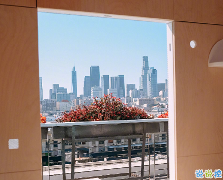 生活很苦很累的個性說說配圖 一個人撐得好辛苦經(jīng)典說說帶圖片11