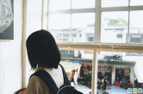 表達(dá)愛(ài)意的唯美句子配圖 肯定能打動(dòng)你心的唯美說(shuō)說(shuō)帶圖片3