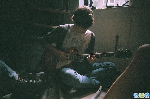 關(guān)于成長和青春的個性說說 很成熟很現(xiàn)實的個性說說1