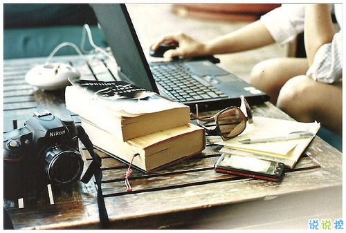 2018那些穿透心靈的情感圖片句子：愛(ài)一個(gè)人是什么樣子3