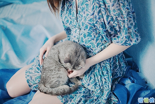 最新難過到心碎的傷感圖片說說 暗戀這場獨角戲12