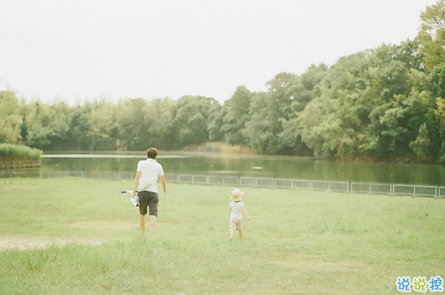 對愛一往情深的經典說說帶圖片 文藝愛情小短句表達愛意11