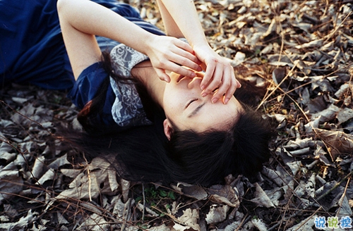 00后必看大愛(ài)的霸氣超拽個(gè)性說(shuō)說(shuō) 酷炸了很讓人膜拜的霸氣說(shuō)說(shuō)1