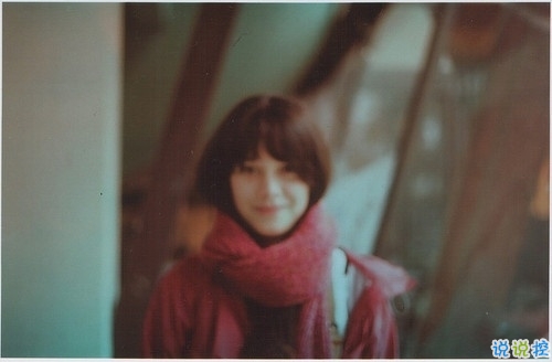 有時(shí)幸福又難過(guò)傷感的說(shuō)說(shuō)帶圖 暗戀是一個(gè)人的兵荒馬亂4