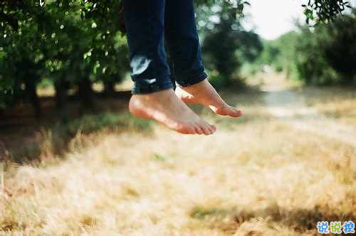 陽(yáng)光積極的勵(lì)志心靈雞湯句子 關(guān)于生活的很現(xiàn)實(shí)但有哲理的勵(lì)志句子2