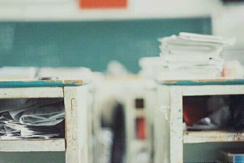 適合心情不好發(fā)的傷感難過(guò)說(shuō)說(shuō)帶圖片 這一次我放你走好不好6