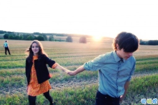 情侶日常秀恩愛的說說2019 適合公布戀情的超甜句子精選2