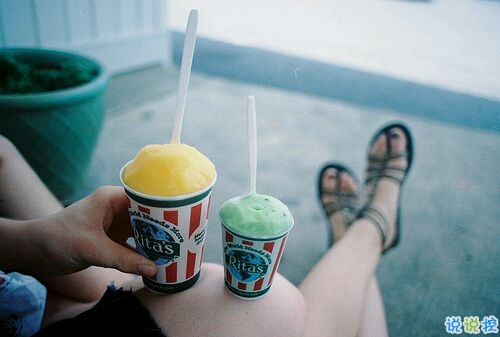 堅持不下去選擇放棄的傷感說說 心已經(jīng)累了的傷感說說2