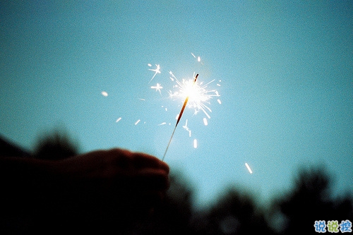 讓人不得不服的經(jīng)典說說帶圖片 2019朋友圈很流行的經(jīng)典說說13