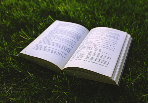 關(guān)于生活的哲理有道理說說帶圖片 生活總是這樣不能叫人處處都滿意但我們還要熱情地活下去15