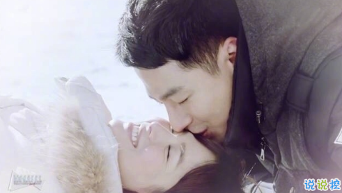 文字控圖片說說精選：希望你能越來越喜歡我，然后表現(xiàn)得明顯一點(diǎn)4