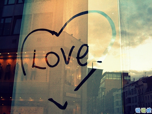 突然很懷念過(guò)去的說(shuō)說(shuō)內(nèi)心難受 真的很想很想一個(gè)人的說(shuō)說(shuō)6