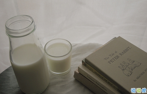 分手后的唯美傷感說(shuō)說(shuō)帶圖片 適合的男生的傷感說(shuō)說(shuō)簡(jiǎn)單點(diǎn)的10