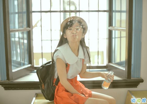 適合戀愛中的甜蜜發(fā)的說說帶圖片 我見過的全部風景都抵不上你一句我想見你7