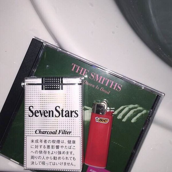 關(guān)于愛(ài)情和喜歡一個(gè)人的心事的經(jīng)典圖片說(shuō)說(shuō)2