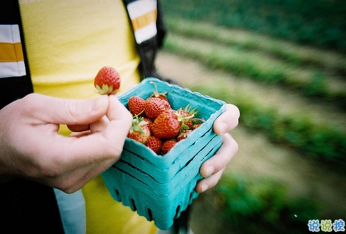心里不痛快的說(shuō)說(shuō)有點(diǎn)想哭 感覺(jué)自己不容易的心情說(shuō)說(shuō)1