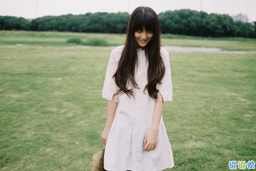 真愛難覓關(guān)于愛情的經(jīng)典說說大全 提起來有些心酸的愛情說說1