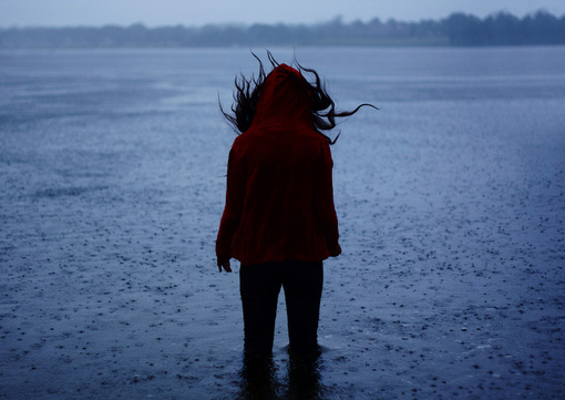 關(guān)于愛情中的悲歡離合說說 人生只需一人知我冷暖懂我悲歡2