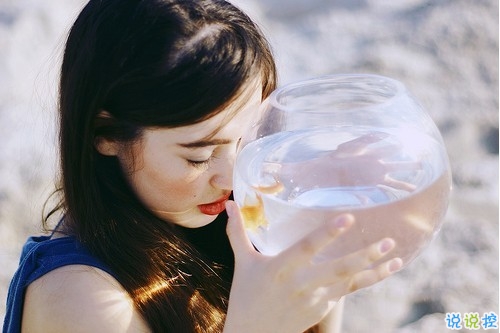 8090后的人生感悟心情說(shuō)說(shuō) 朋友圈經(jīng)典心情說(shuō)說(shuō)簡(jiǎn)單明了2