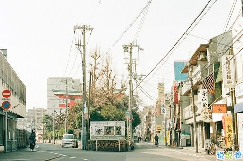 寫給曾經喜歡過的人的愛情說說 深夜里一個人感到無助難過的說說2