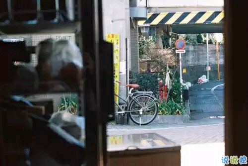 時間和愛情哪個更彌久的愛情說說 時間可能讓我們忘了愛情的說說1