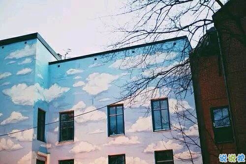 現(xiàn)實(shí)又很扎心的一段經(jīng)典勵(lì)志說說 很現(xiàn)實(shí)很有道理的經(jīng)典說說1