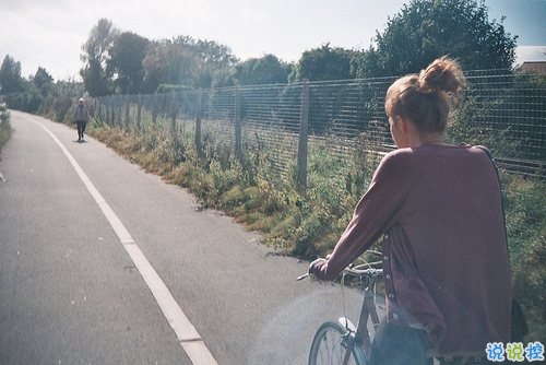 致自己自勉的勵(lì)志人生經(jīng)典說(shuō)說(shuō) 鼓舞自己不斷努力的經(jīng)典勵(lì)志說(shuō)說(shuō)1