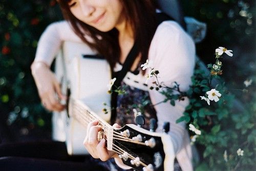 兩個(gè)人感情中的甜蜜心酸往事 關(guān)于愛情的說(shuō)說(shuō)2