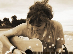 00后文字控喜歡的精辟個(gè)性說說 雖然簡(jiǎn)單但很有道理的個(gè)性說說大全