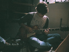 關(guān)于成長(zhǎng)和青春的個(gè)性說(shuō)說(shuō) 很成熟很現(xiàn)實(shí)的個(gè)性說(shuō)說(shuō)