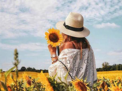 告訴自己要堅強的勵志暖心經典說說大全2018 相信一切都會過去的