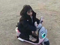 超有自信的搞笑說說短語：兒女情長，很影響大哥行走江湖