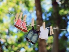 搞笑說說心情短語：如果有一天我老無所依，請把我扔在迪拜撿垃圾