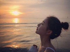 有詩(shī)意的唯美帶圖片的說(shuō)說(shuō)精選 一段話帶唯美的說(shuō)說(shuō)不期待不將就