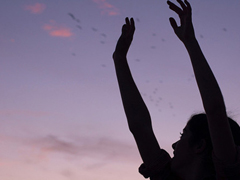 值得收藏的有深度有品位的經(jīng)典說說帶圖片 有深度的精辟內(nèi)涵說說大全