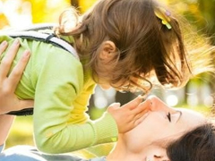 關(guān)于2018母親節(jié)說(shuō)說(shuō)朋友圈配圖 記得對(duì)媽媽說(shuō)一句我愛(ài)你