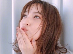 文字控圖片說(shuō)說(shuō)精選：希望你能越來(lái)越喜歡我，然后表現(xiàn)得明顯一點(diǎn)