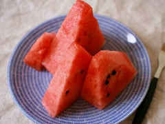 溫暖治愈系情感說說帶圖片 愿你迷路到我身旁