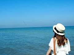 關(guān)于夏天的唯美文藝說(shuō)說(shuō)帶圖片 夏有彤云蔚然成風(fēng)