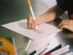 超甜蜜的戀愛(ài)中的小情侶適合發(fā)的愛(ài)情說(shuō)說(shuō)帶圖片 寫(xiě)盡千山落筆是你