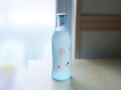 浪漫甜蜜唯美的愛情小句子帶圖片 世間萬物皆不如你眉眼動人