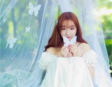 QQ說說愛情帶圖片：有生之年能遇見你，竟花光我所有運氣