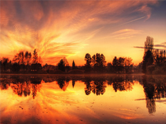 心里委屈難過的說說帶圖片 適合心情不好時(shí)發(fā)的微信說說