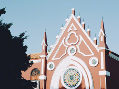 女生傷感說說好聽心碎帶圖片 淚流成河的戳心傷感說說配圖