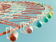 獨(dú)一無二朋友圈個(gè)性說說帶圖片 感謝相識不計(jì)消失回頭是狗