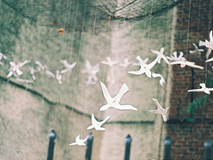 超傷感難過悲傷的愛情說說 你是我枯水年紀(jì)里的一場(chǎng)雨